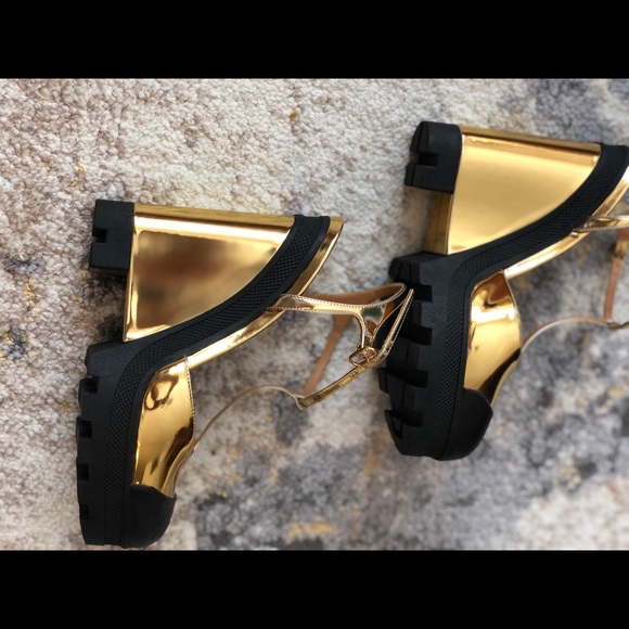 NWOT Ralph Lauren purple label Wedges - Picture 5 of 8